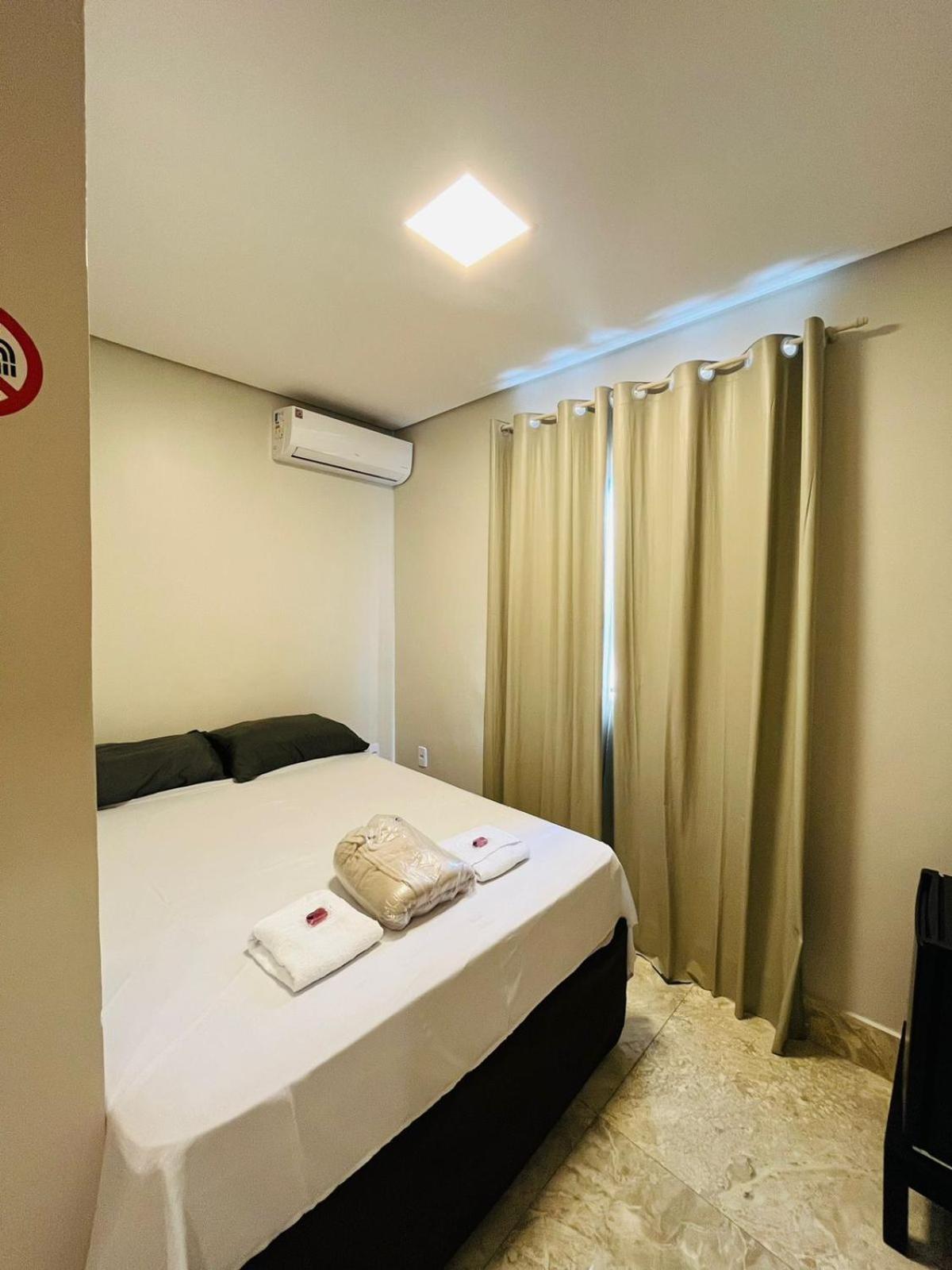 Riacho Hotel Бразилиа Экстерьер фото