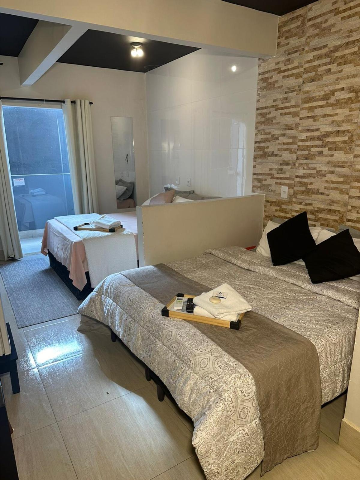 Riacho Hotel Бразилиа Экстерьер фото